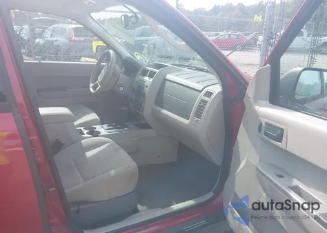 2011 Ford Escape Xlt from USA, damaged, VIN 1FMCU9D76BKA03730